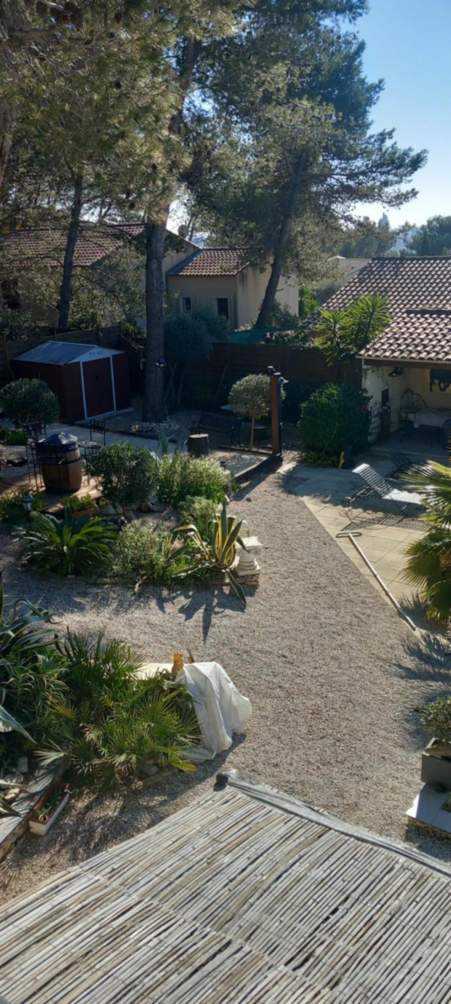 Les Coronilles Bed & Breakfast Beaucaire  Eksteriør bilde